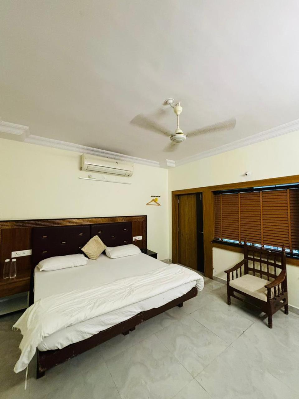 Royal Palms Luxury Service Apartment Nagpur Esterno foto