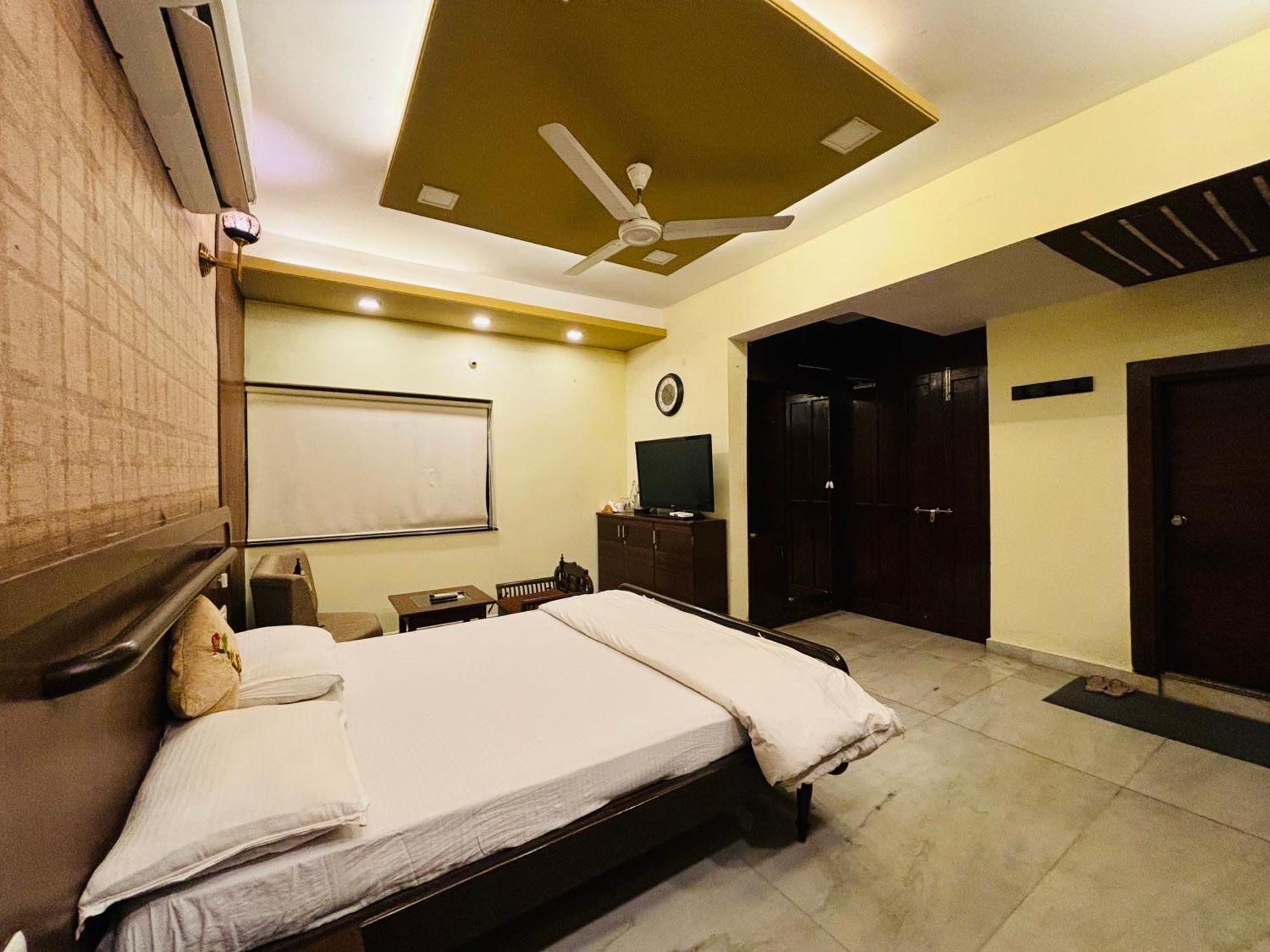 Royal Palms Luxury Service Apartment Nagpur Esterno foto