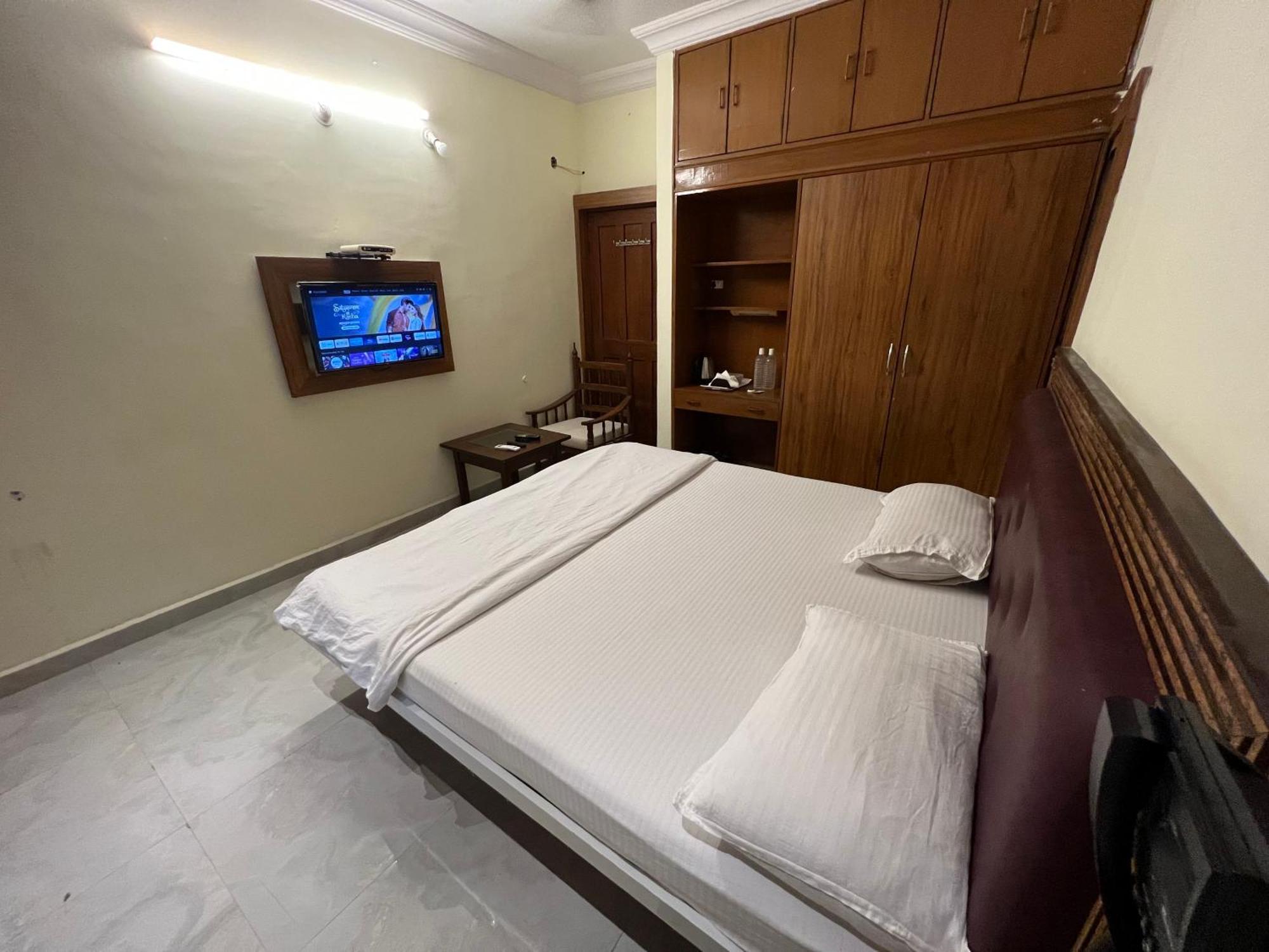 Royal Palms Luxury Service Apartment Nagpur Esterno foto